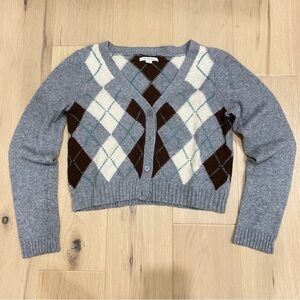 American Eagle | Grey Argyle Plaid Cardigan Sweater 🩶